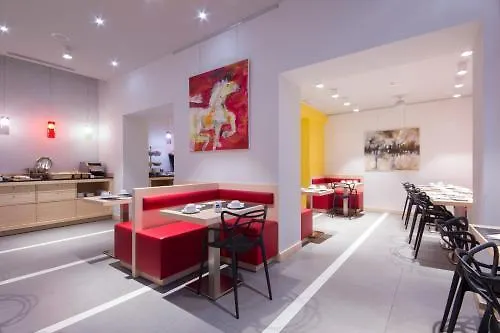 Residence Carlton Ferrara Aparthotel
